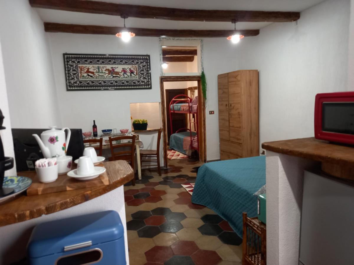Antica Dimora Alghero Apartment Old Town Center Екстериор снимка