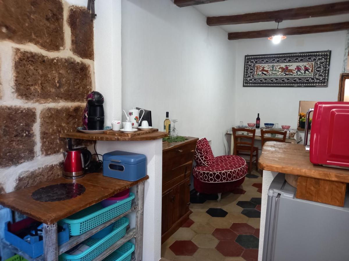 Antica Dimora Alghero Apartment Old Town Center Екстериор снимка