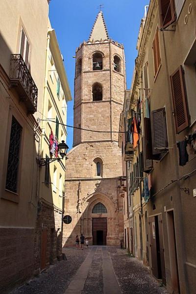Antica Dimora Alghero Apartment Old Town Center Екстериор снимка